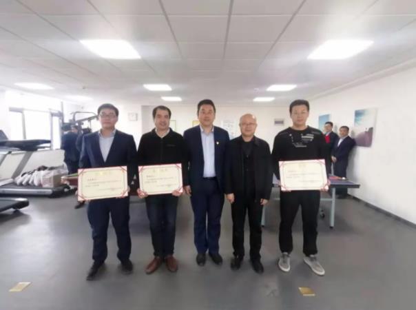 爱体育官方端网站登录入口-爱体育aitiyu(中国)
团委举办球类联谊比赛(图3)