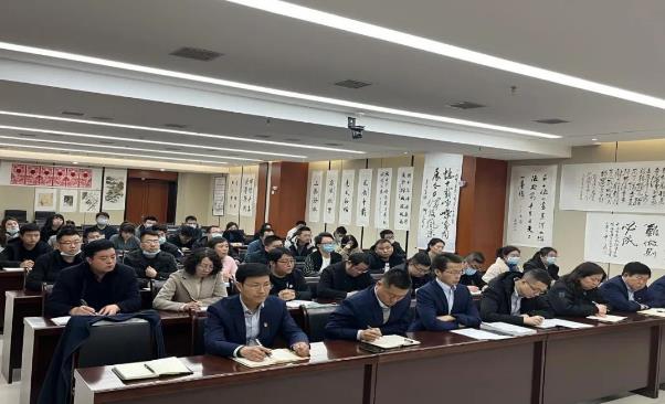 爱体育官方端网站登录入口-爱体育aitiyu(中国)
召开划转企业全体员工会议(图2)