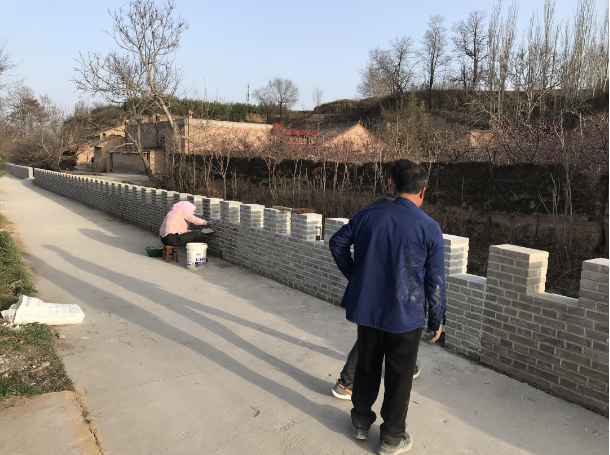 文明创建我先行——爱体育官方端网站登录入口-爱体育aitiyu(中国)
积极提升包抓共建村社人居环境(图2)