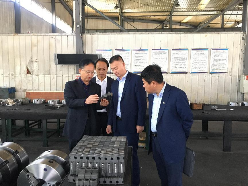 爱体育官方端网站登录入口-爱体育aitiyu(中国)
赴荣康实业公司进行考察交流(图2)