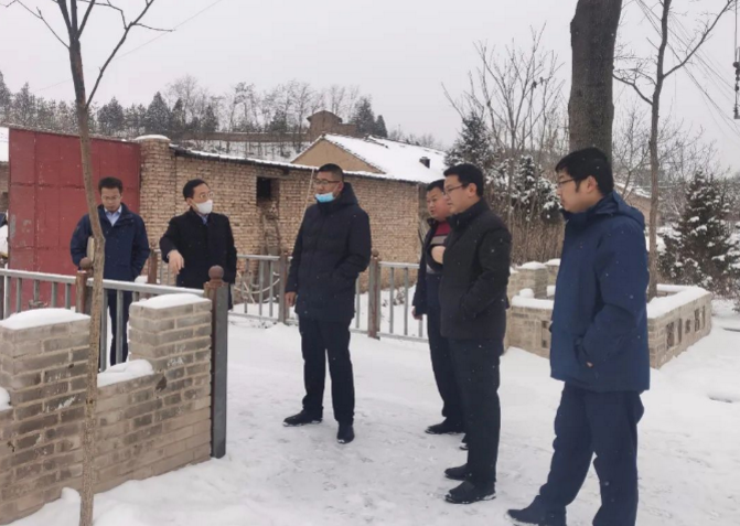 筑起安全墙 照亮乡村路——爱体育官方端网站登录入口-爱体育aitiyu(中国)
鼎力支持包抓共建村社文明创建工作(图6)