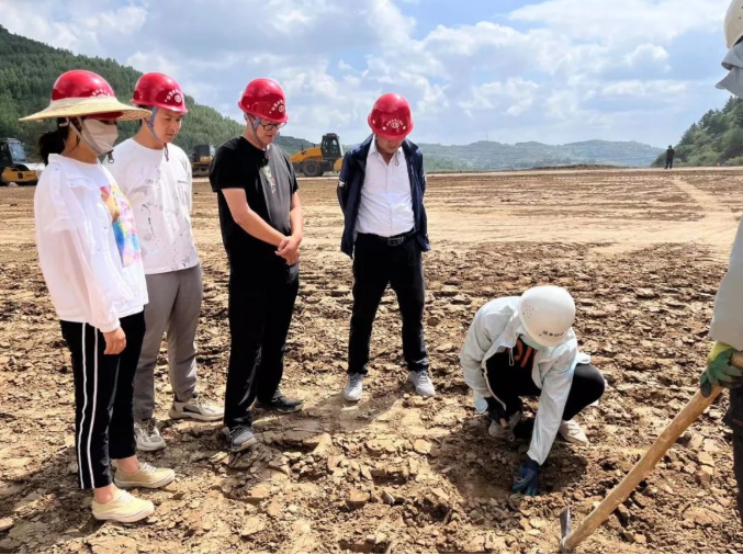 爱体育官方端网站登录入口-爱体育aitiyu(中国)
百名员工下一线真磨砺练本领(图5)